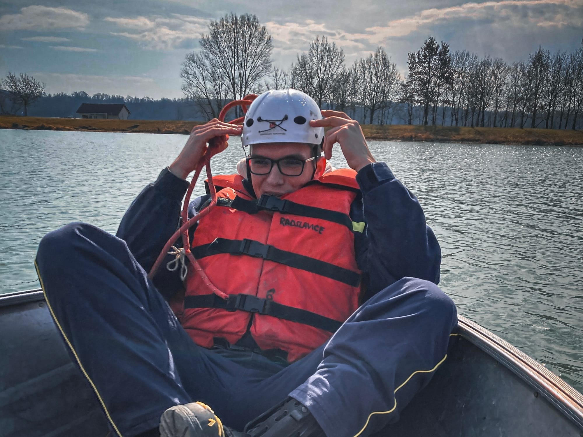 Mezi řádky